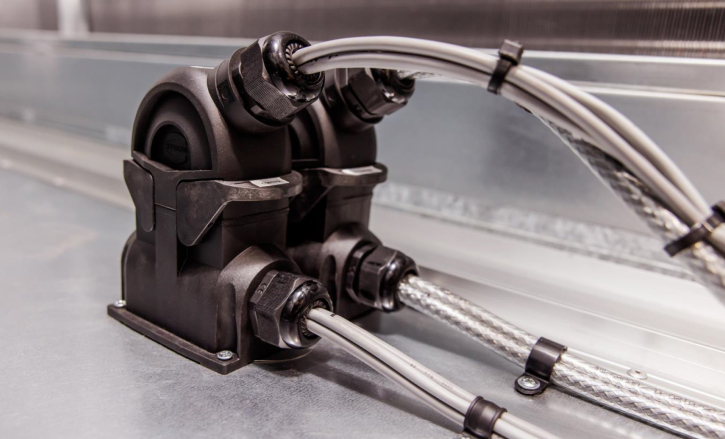 Figure 4: Plug and Socket Controls